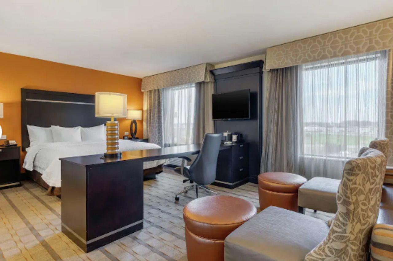 Hampton Inn And Suites Columbus, Ms Extérieur photo