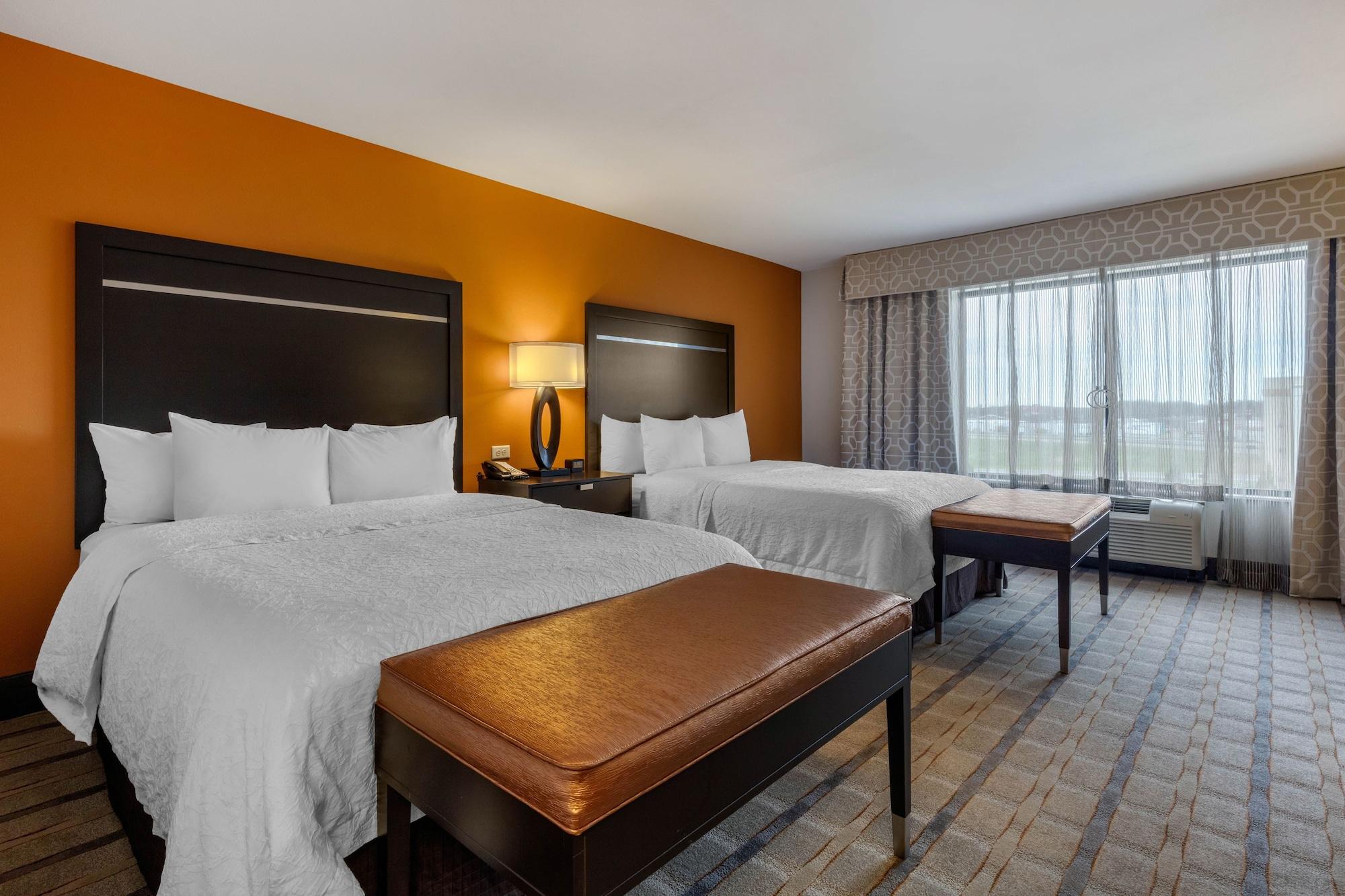 Hampton Inn And Suites Columbus, Ms Extérieur photo