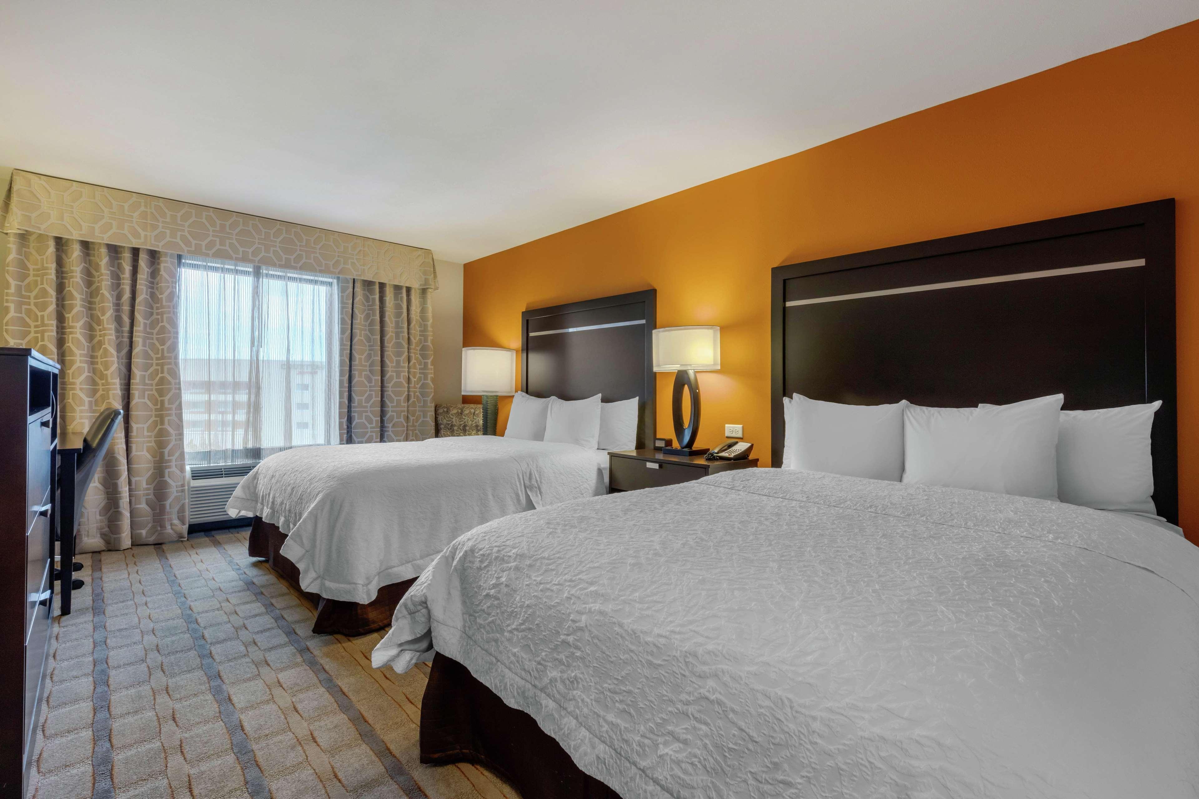 Hampton Inn And Suites Columbus, Ms Extérieur photo