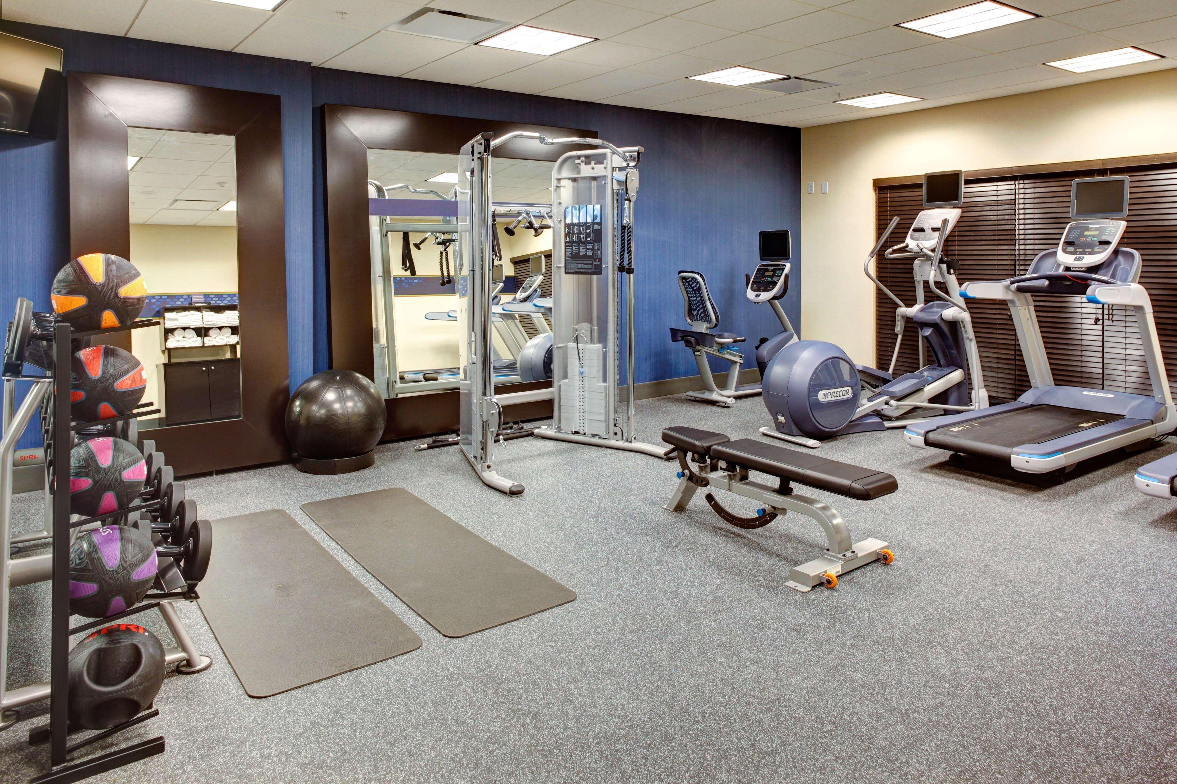 Hampton Inn And Suites Columbus, Ms Extérieur photo