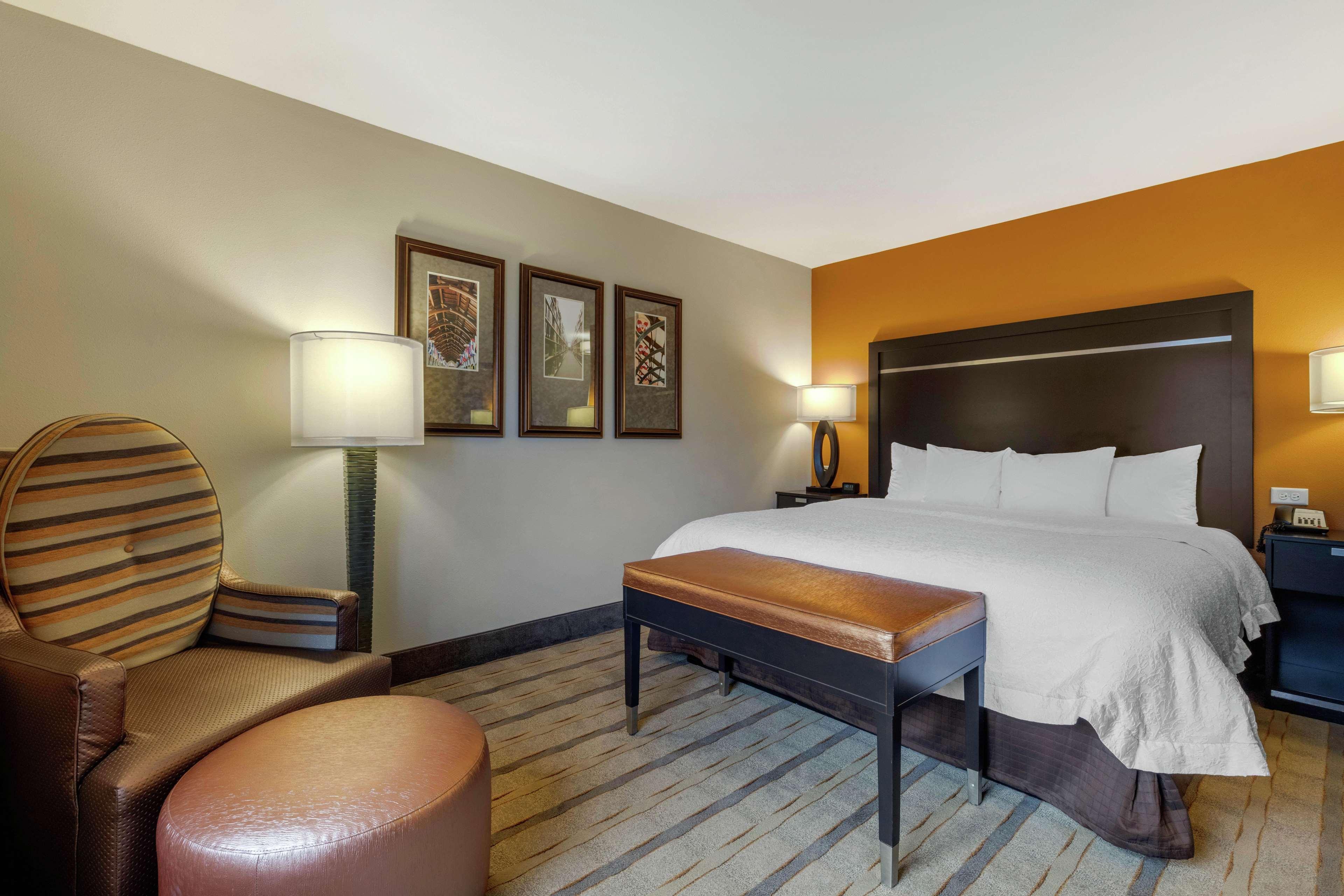 Hampton Inn And Suites Columbus, Ms Extérieur photo
