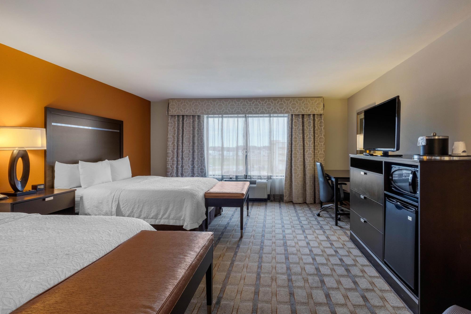 Hampton Inn And Suites Columbus, Ms Extérieur photo