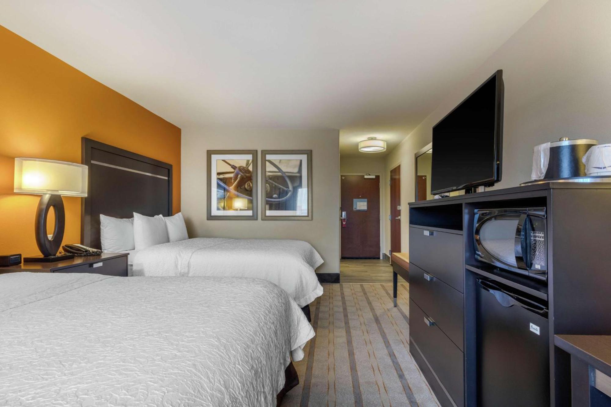 Hampton Inn And Suites Columbus, Ms Extérieur photo