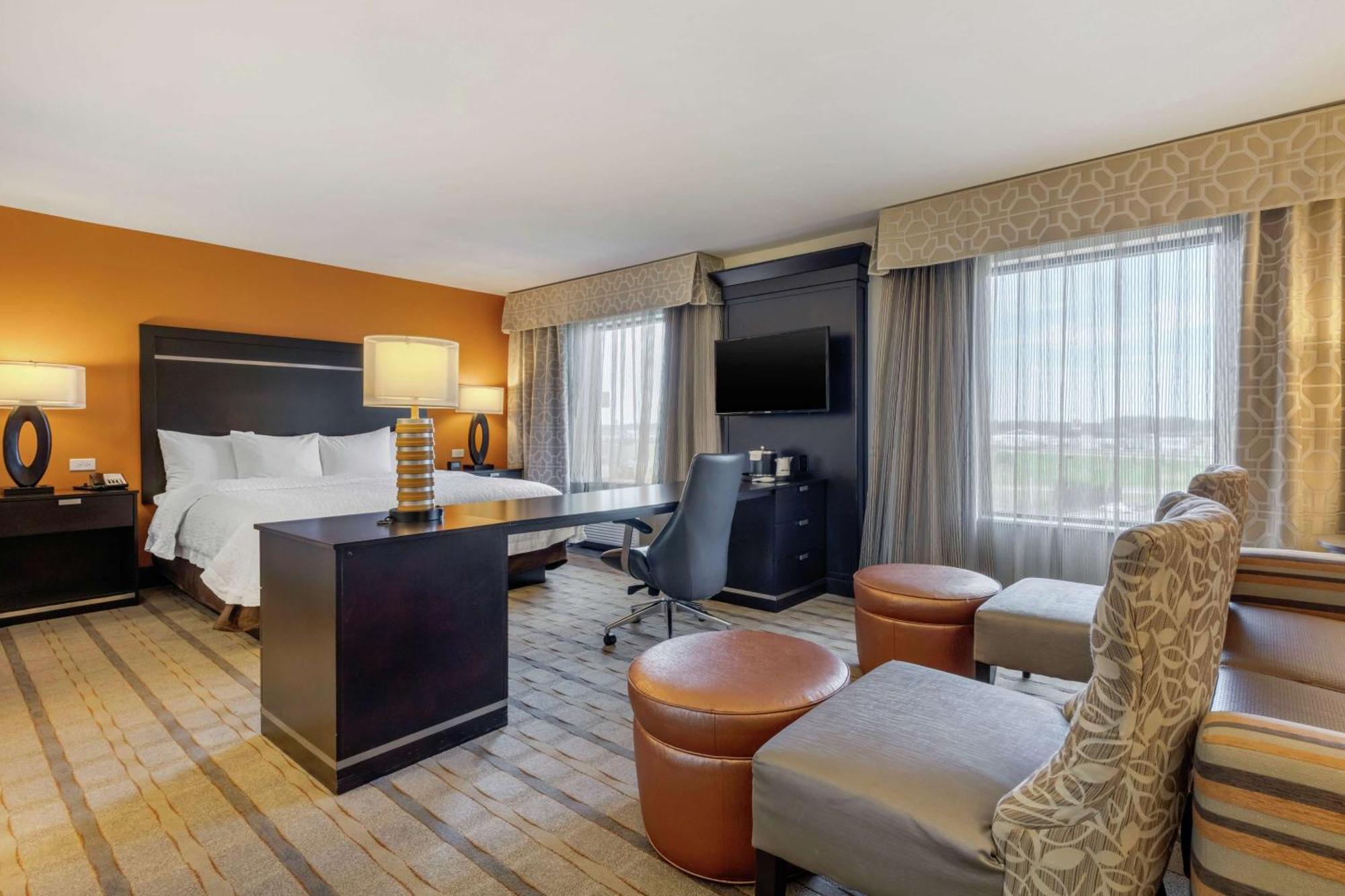 Hampton Inn And Suites Columbus, Ms Extérieur photo
